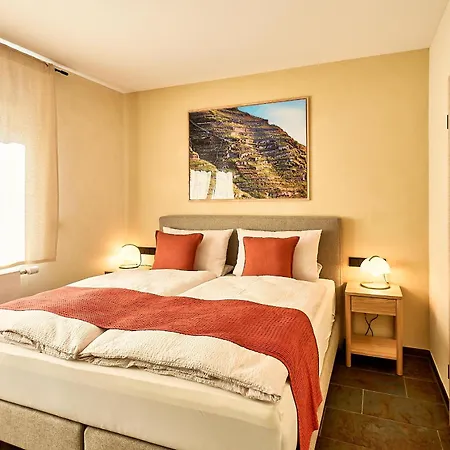 Wohnen Am Weingut - Ueber Den Faessern Apartman Briedel